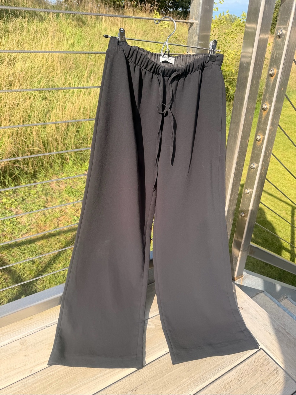 Aritzia Black Wide-Leg Drawstring Pants